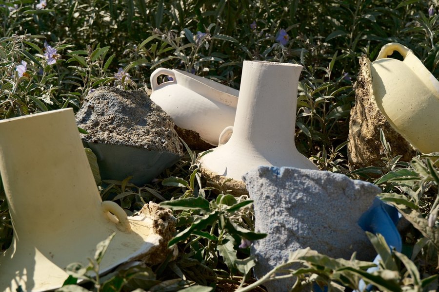 מְקַרְקַעַת — בר חזות